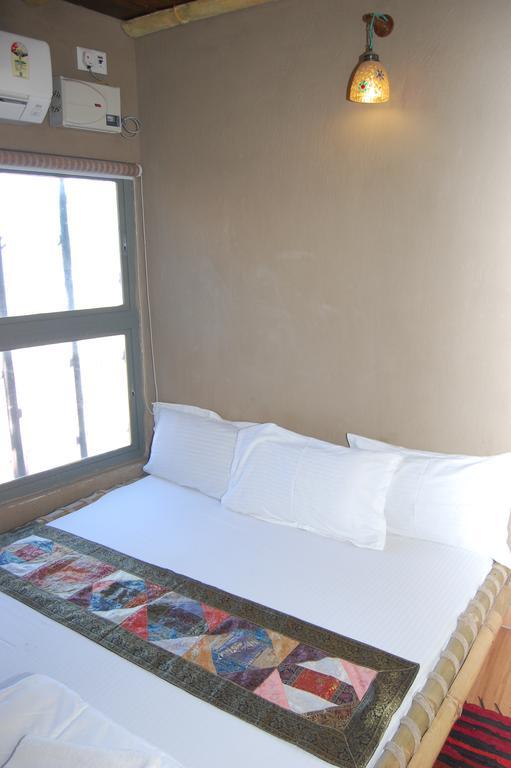 Shri Guest House Varanasi Phòng bức ảnh