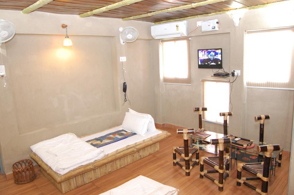 Shri Guest House Varanasi Phòng bức ảnh