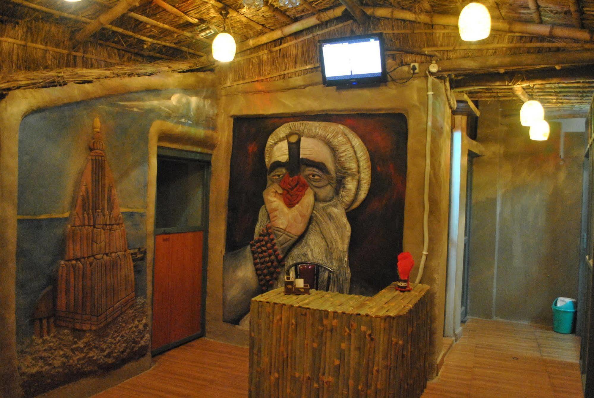 Shri Guest House Varanasi Ngoại thất bức ảnh