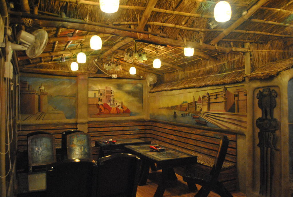 Shri Guest House Varanasi Ngoại thất bức ảnh